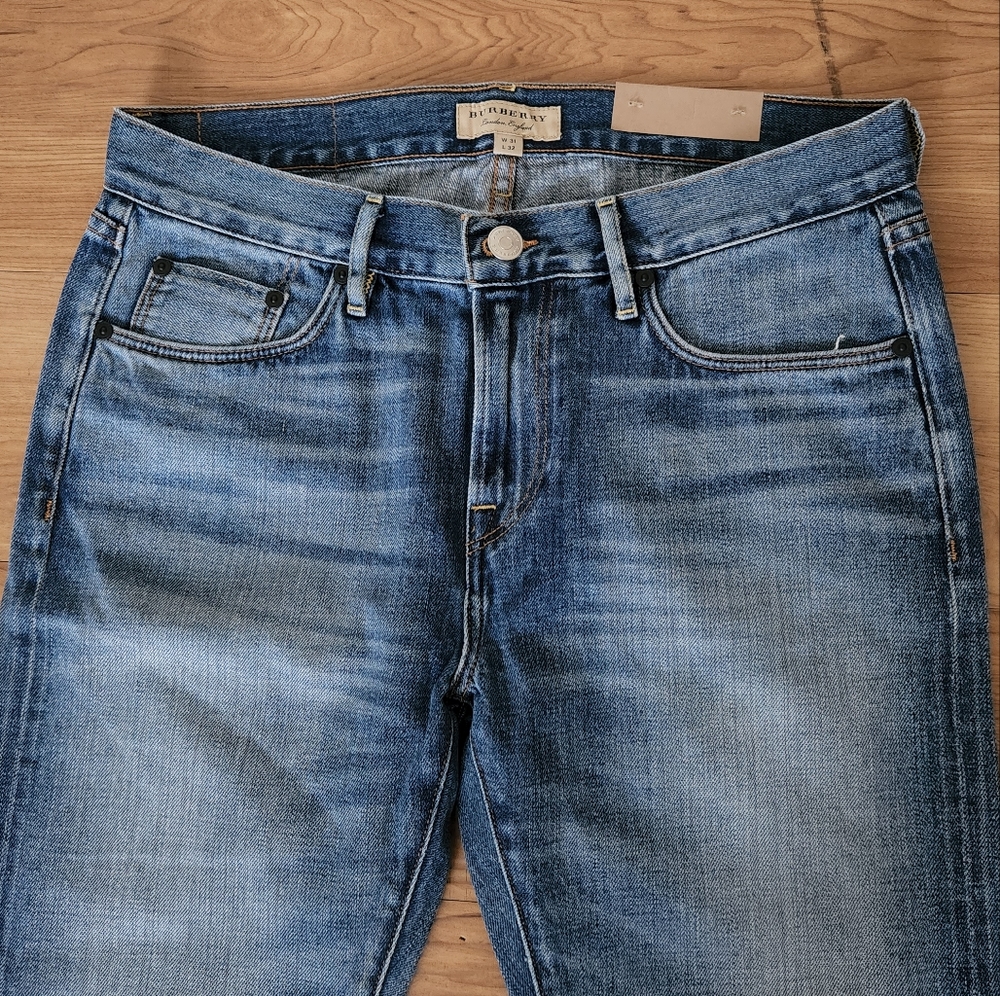 Burberry Men's Slim Fit Washed Jeans 31x32 - Picture 6 of 15